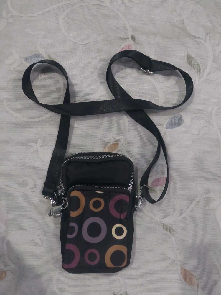 Stylish Crossbody Mobile Sling Bag w Detchable