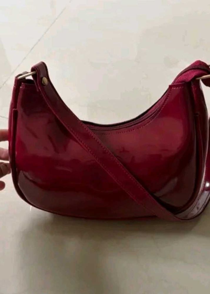 Shiny Red Hobo Bag🥹❤️‍🔥