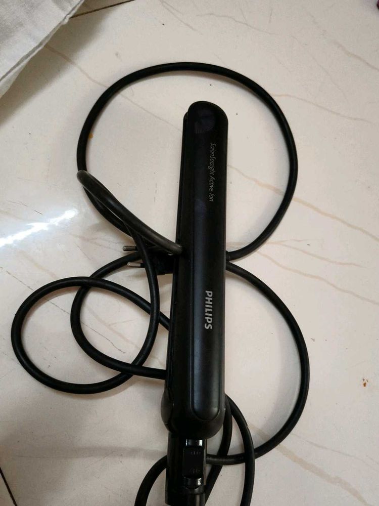Philips hair straightener