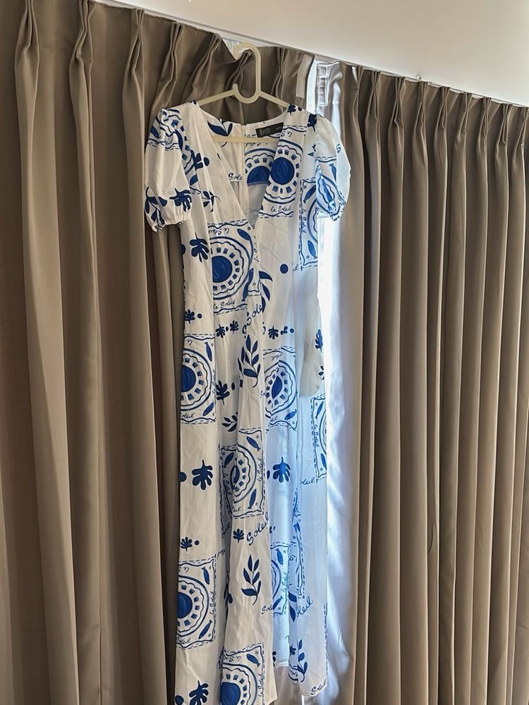 Blue &amp; White Printed Maxi Dress