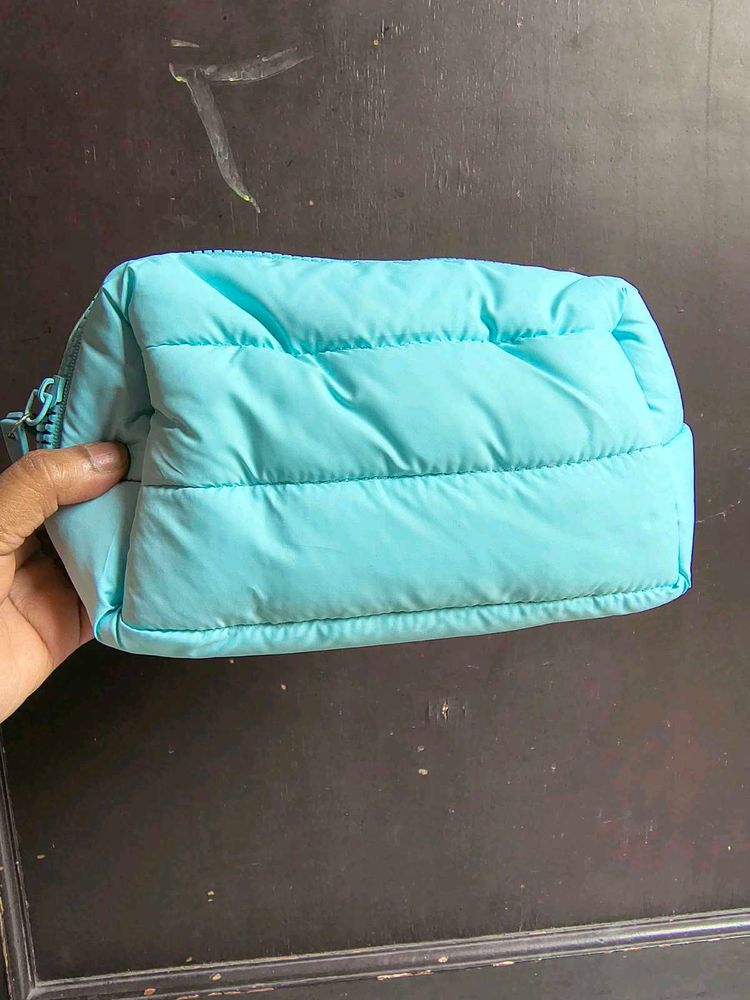 Dream beauty Cloud Pouch Glacier Blue