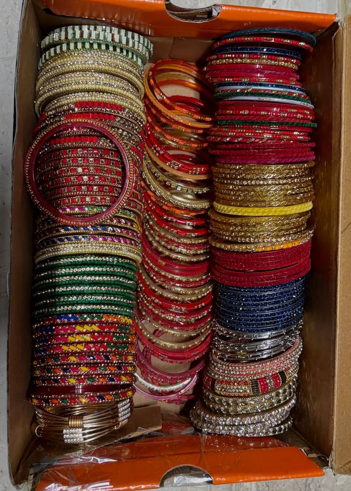 Assorted Bangle Set