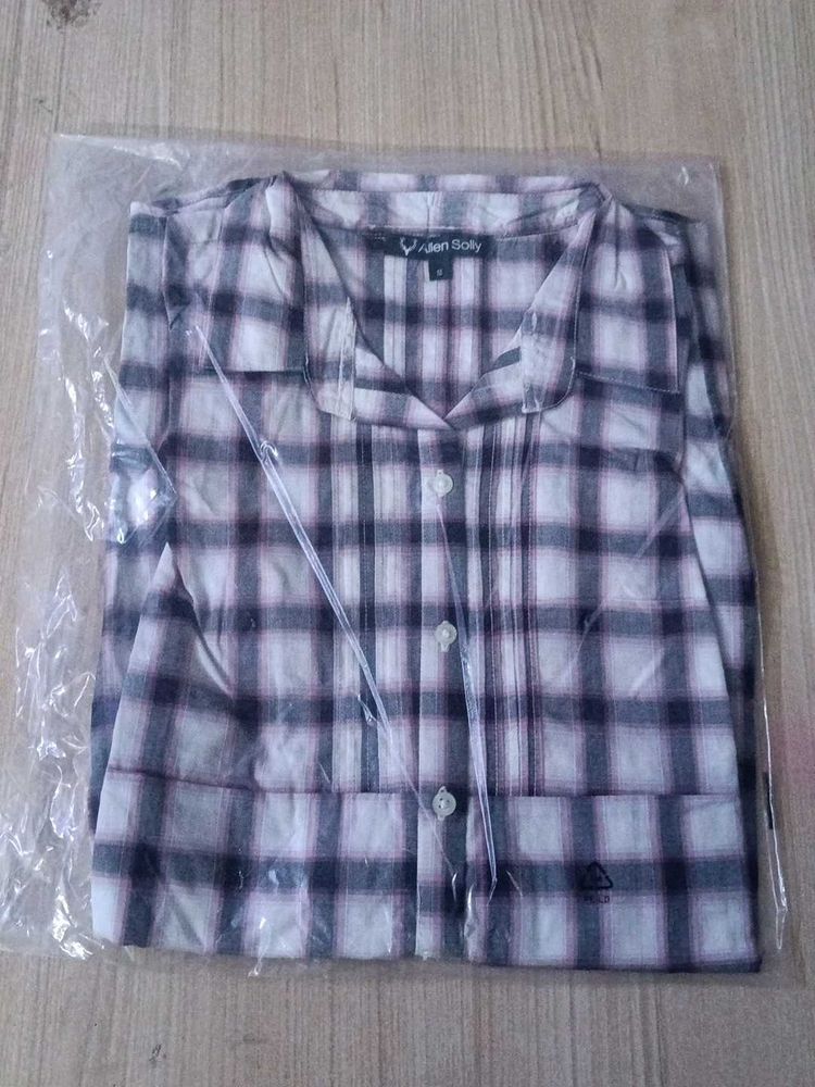 ✨ Never Used✨Allen Solly Checkered Shirt