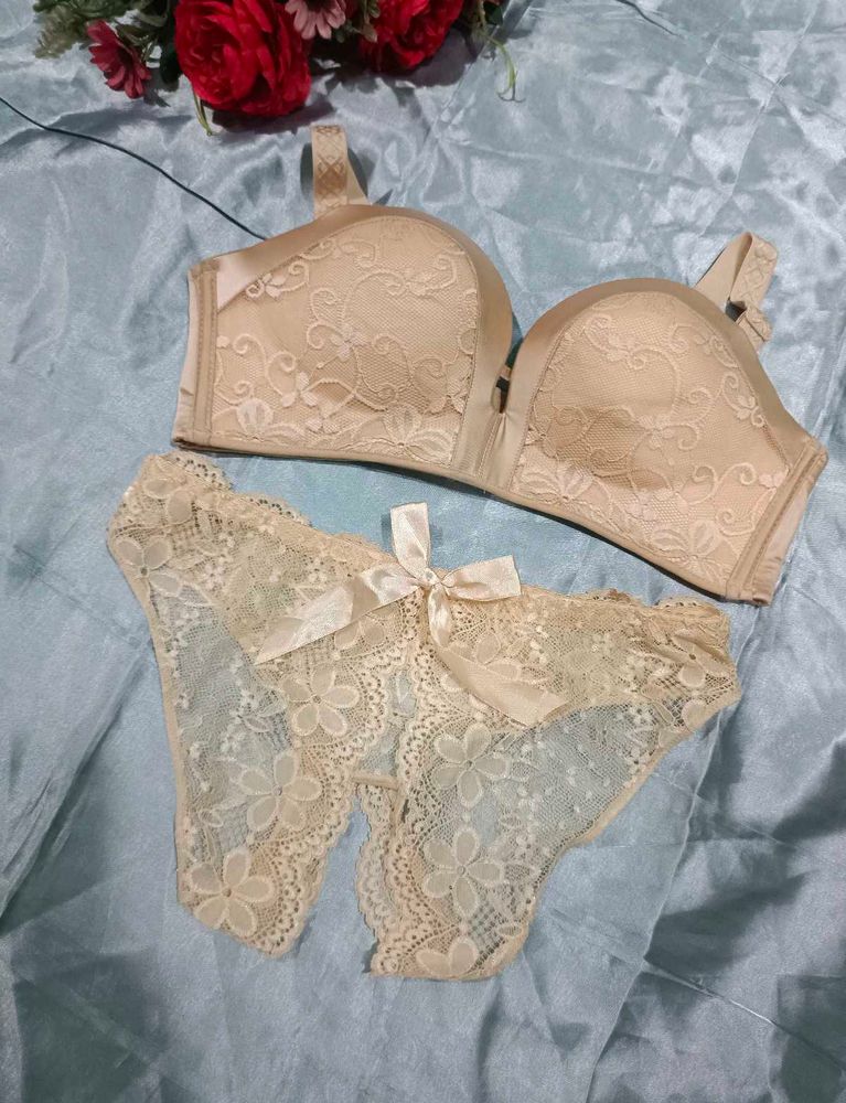 Elegant Lace Bra &amp; Panty Set