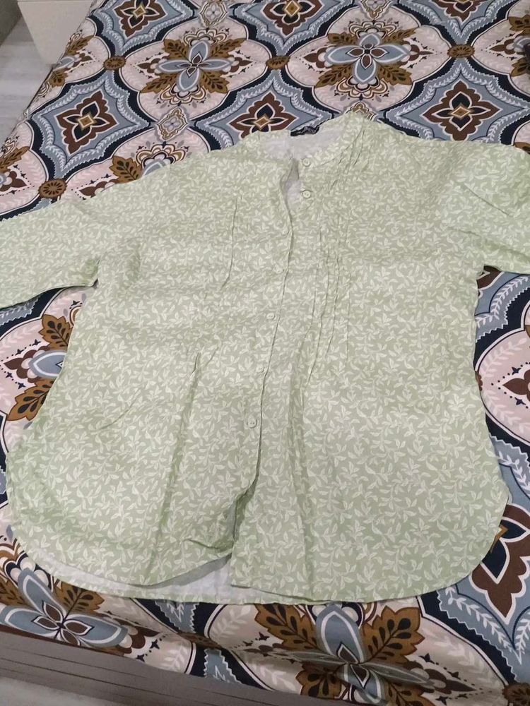 Cobb Light Green Leaf Print Button-Up Shirt