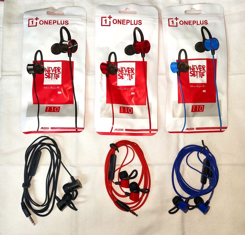 One Plus Never Settle Earphone (2 Pc)