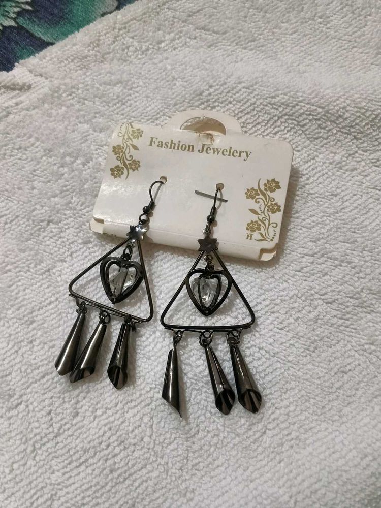 Statement Dangle Earrings - Triangle Heart