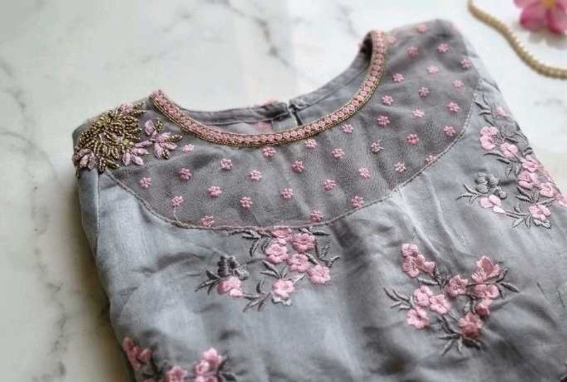 Grey Embroidered Floral kurti set