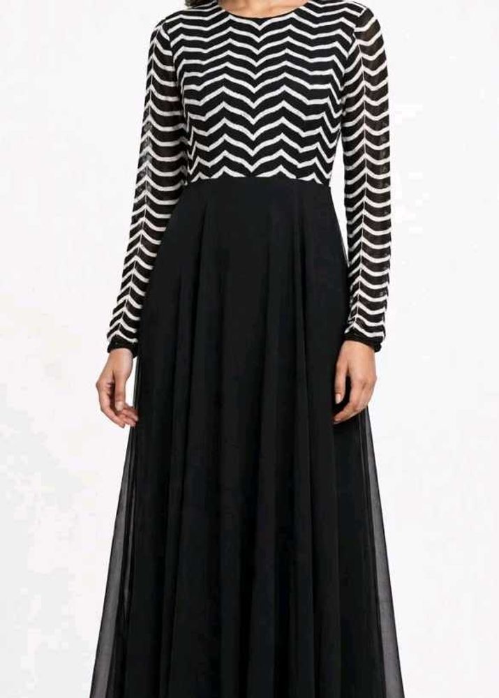 Chic Black &amp; White Chevron Print gown