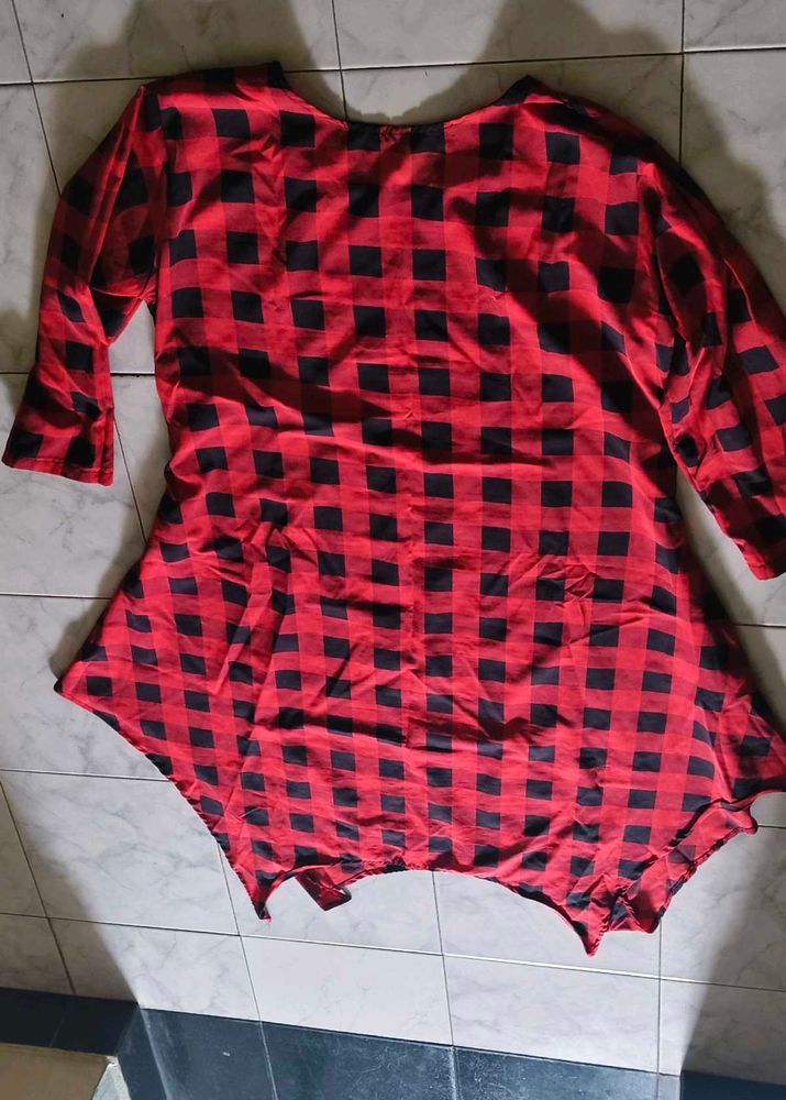 Red &amp; Black Plaid Flannel Tunic Top