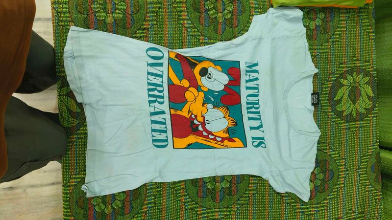 Garfield "Maturity Is Overrated" T-Shirt