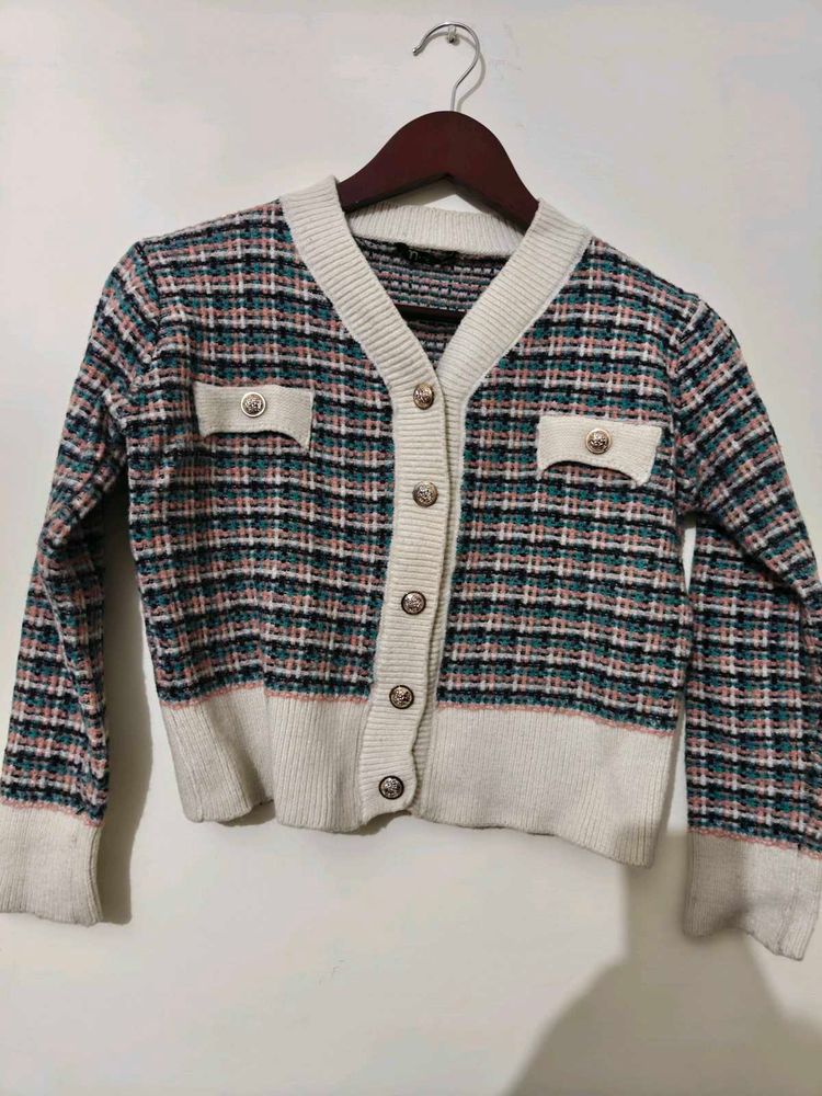 Chic Plaid Cardigan