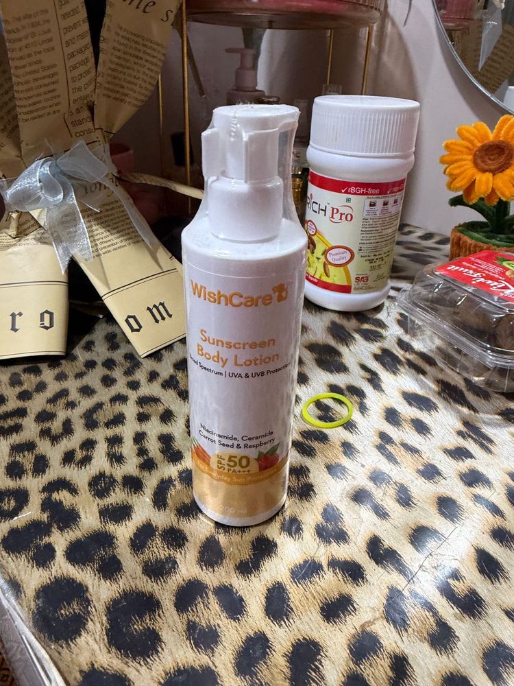 WishCare Sunscreen Body Lotion SPF 50