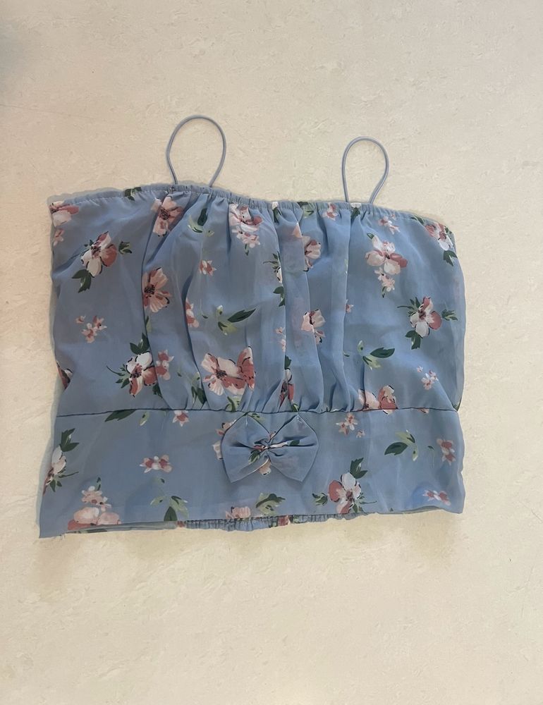 Summer Flower Top 💙