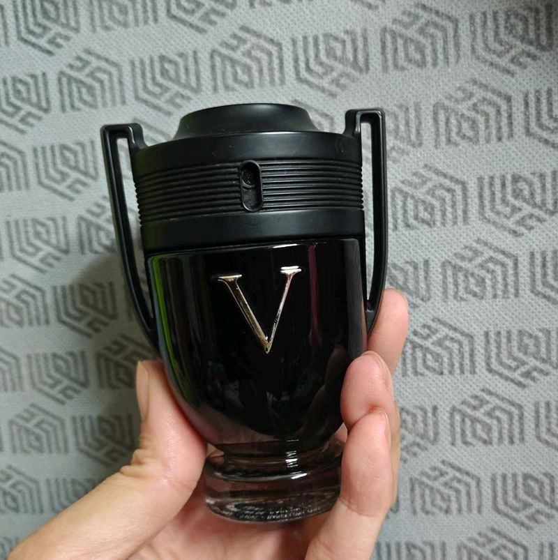 Invictus Victory Rabanne Perfume
