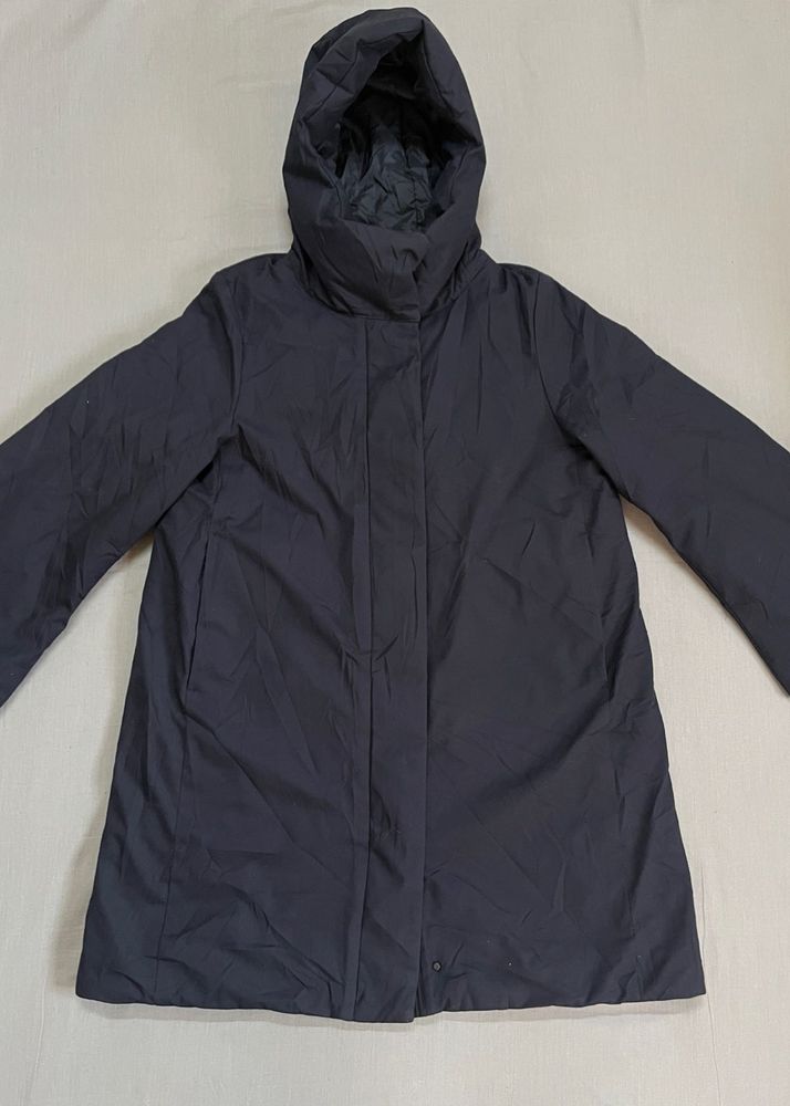 Uniqlo Trench Coat❗️( Negotiable )