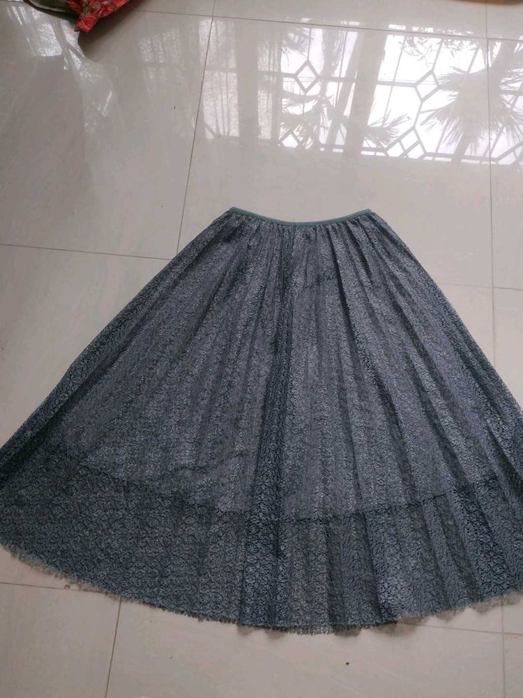 Elegant Grey Lace Skirt