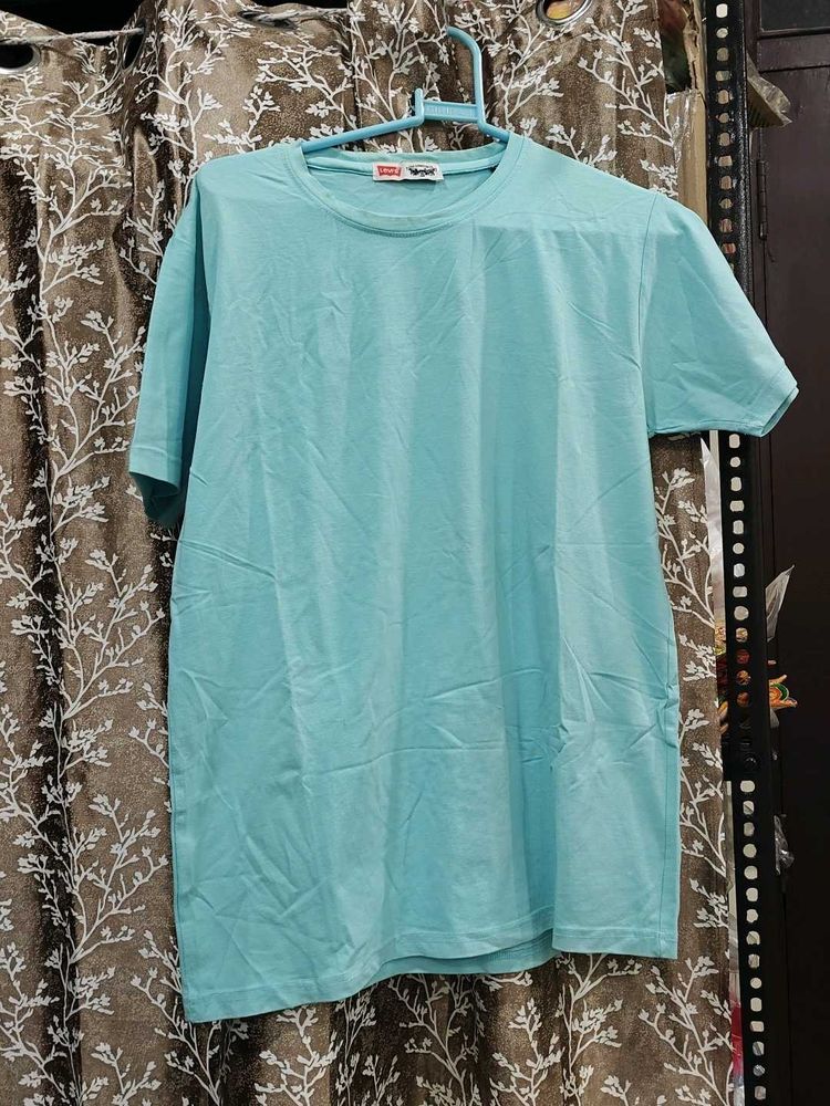 Levi's Light Blue T-Shirt