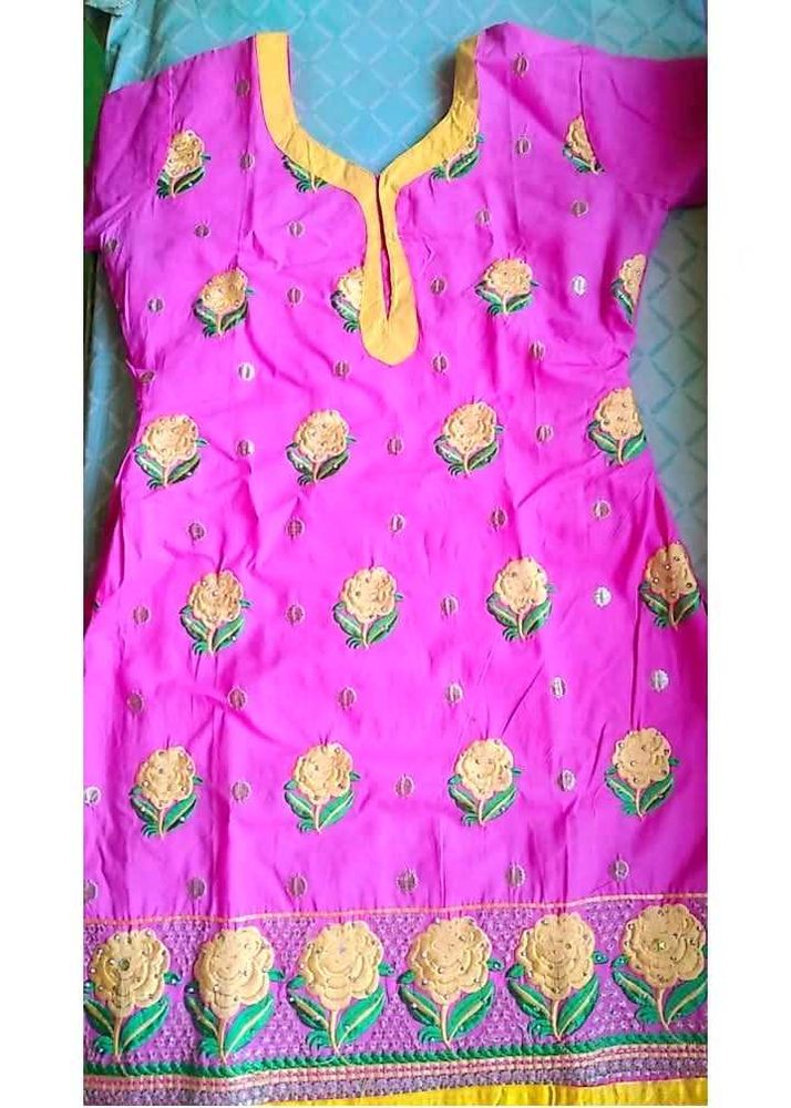 Pink Embroidered Kurta