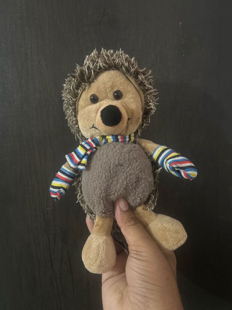 Kinder Surprise Arne The Hedgehog Soft Toy