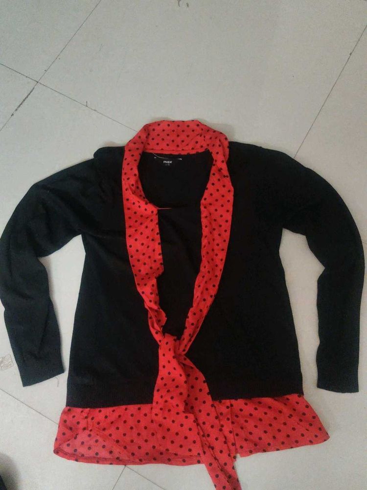 Stylish Black &amp; Red Polka Dot Top