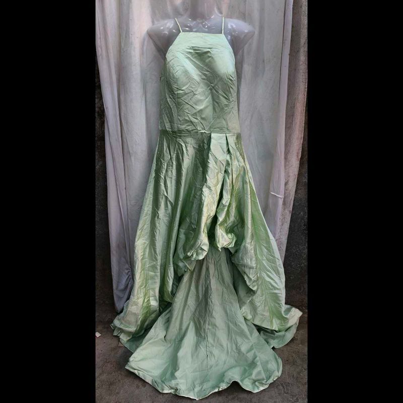 191712. Elegant Pastel Green Evening Gown