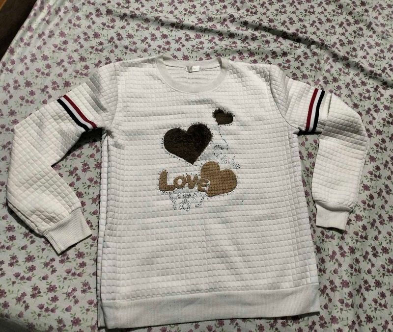 Cozy White Love Heart Sweatshirt