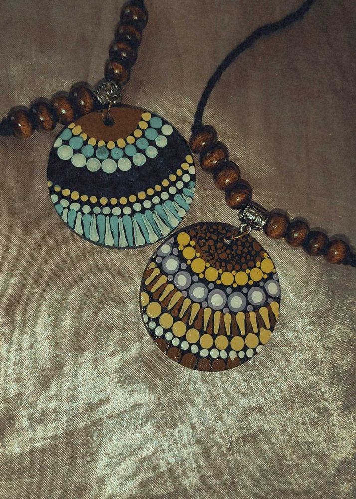 Handmade Painted Pendant Necklace Set