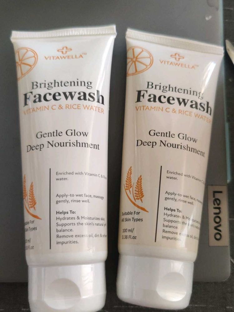 Vitawella Brightening Facewash