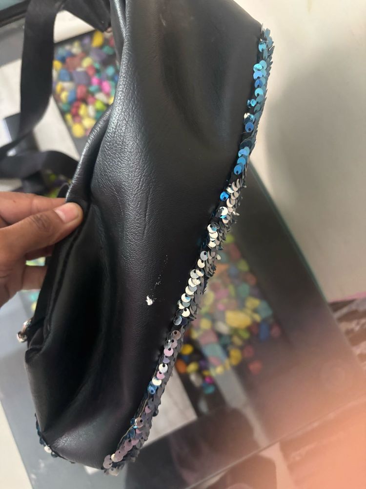 Sparkly Sequin Trim Clutch Bag