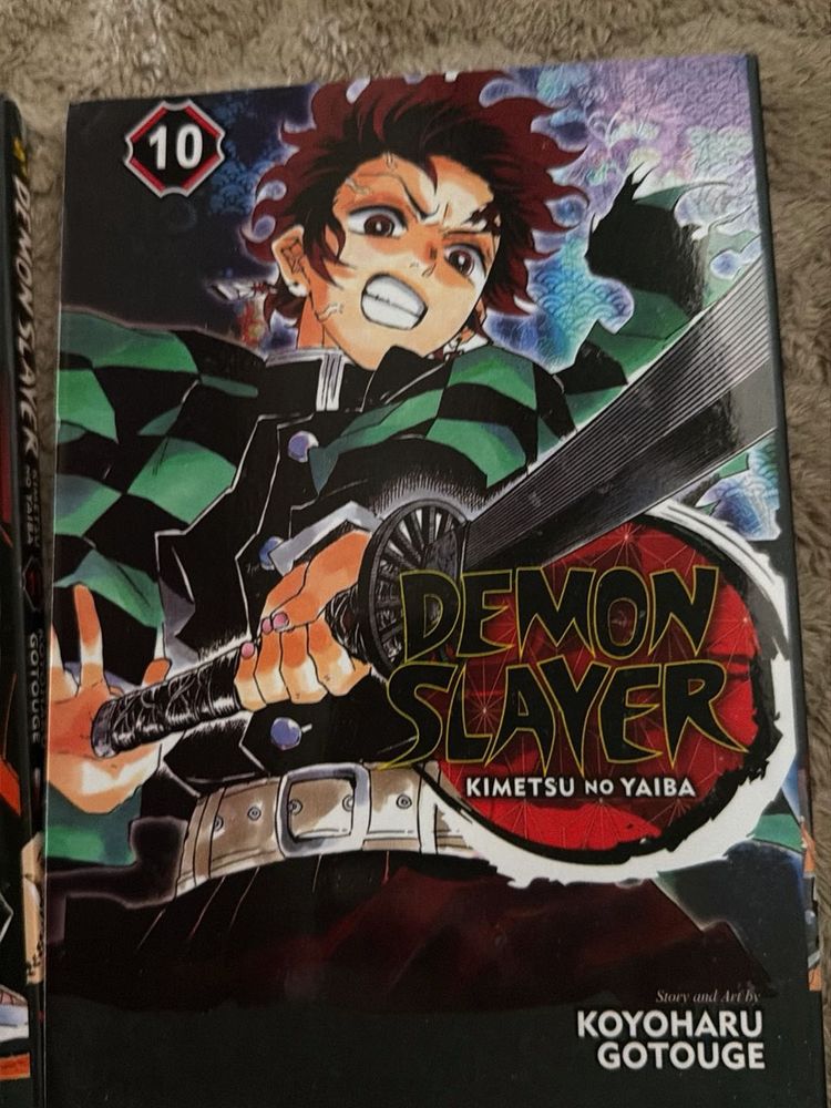 Demon Slayer: Kimetsu no Yaiba Manga Vol. 10,11,12