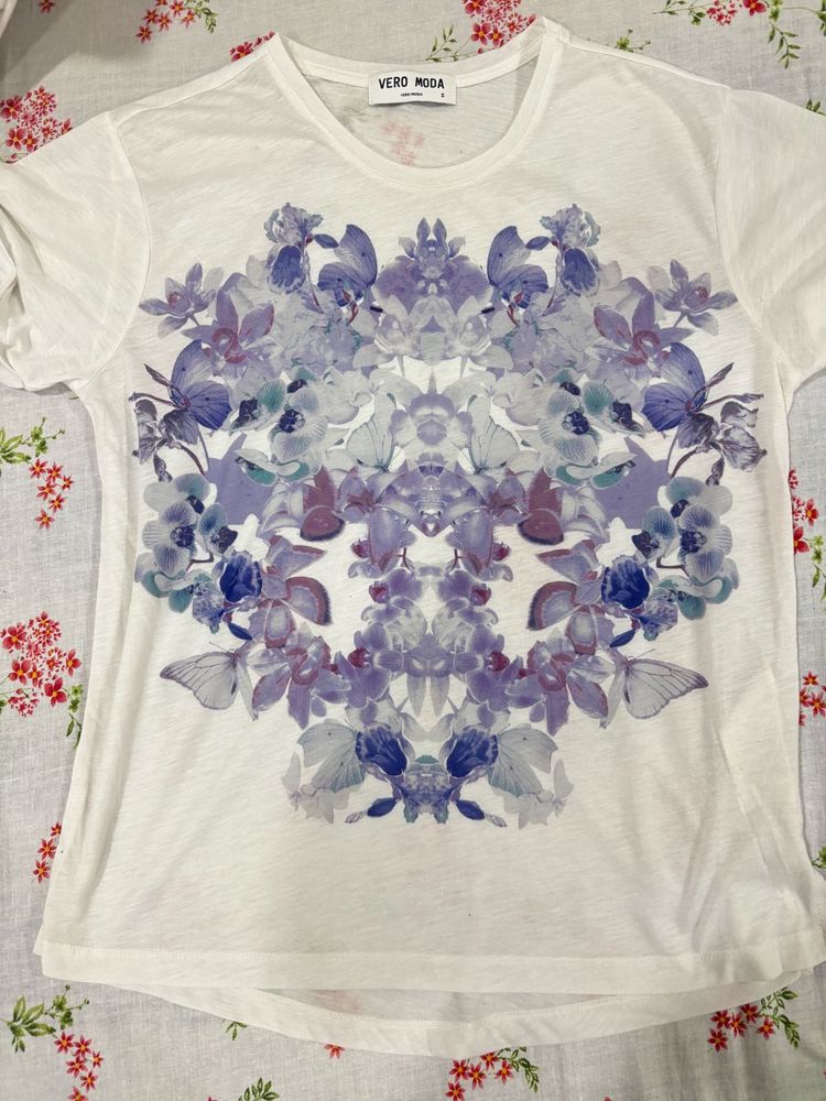 Vero Moda White Floral Print T-Shirt