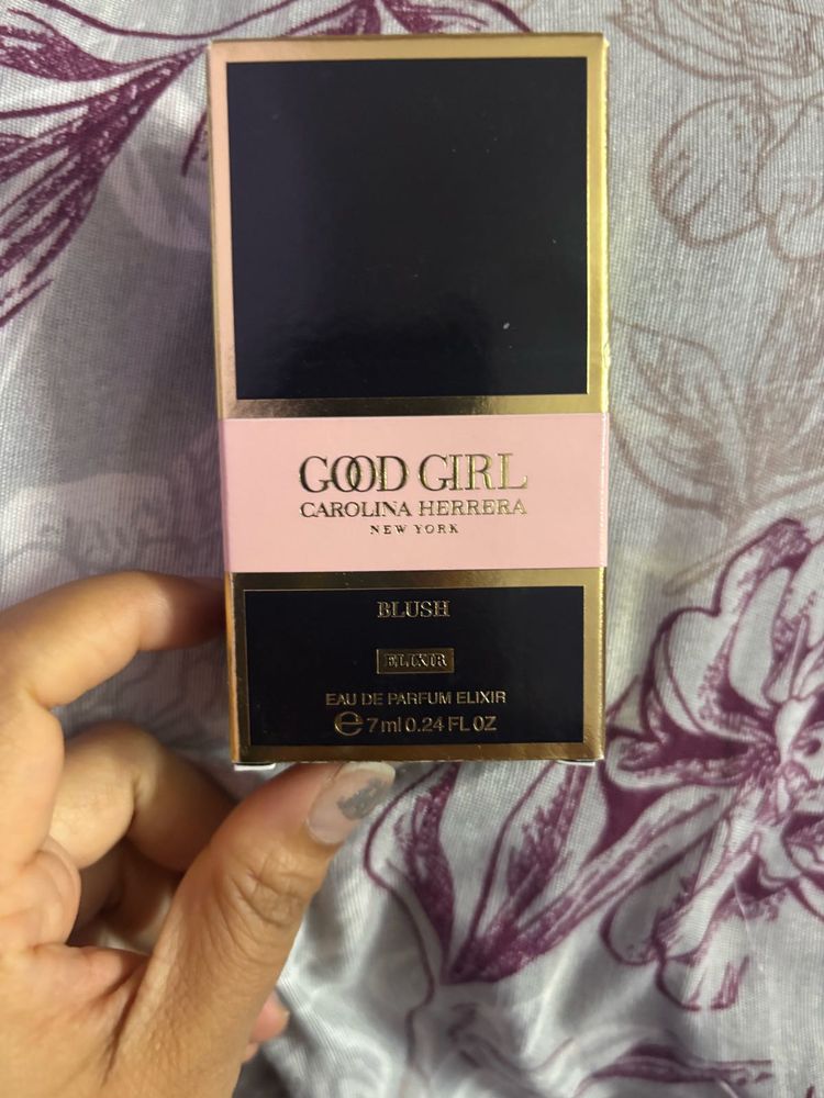 Good Girl blush miniature