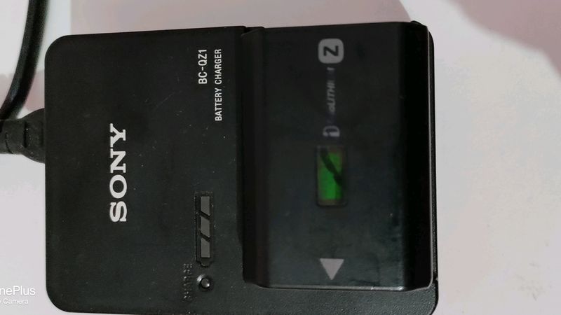 Sony Alpha  A7 Series Battery And Charger Combo