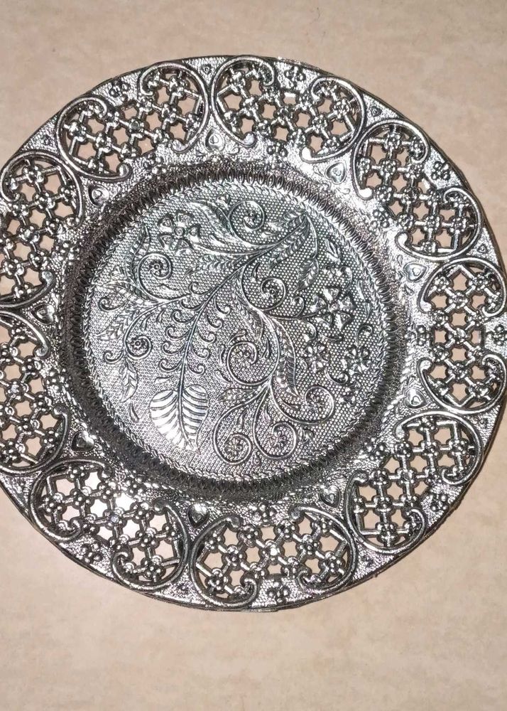 Decorative Silver Plate