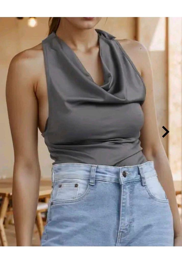 Chic Halter Neck Drape Top (L)