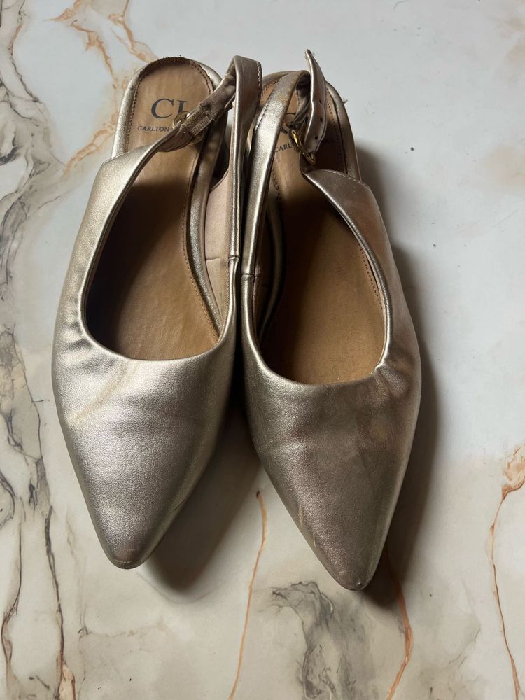 Chic Slingback Flats