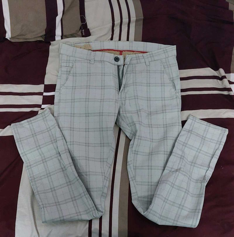 Stylish Plaid Pants for Men