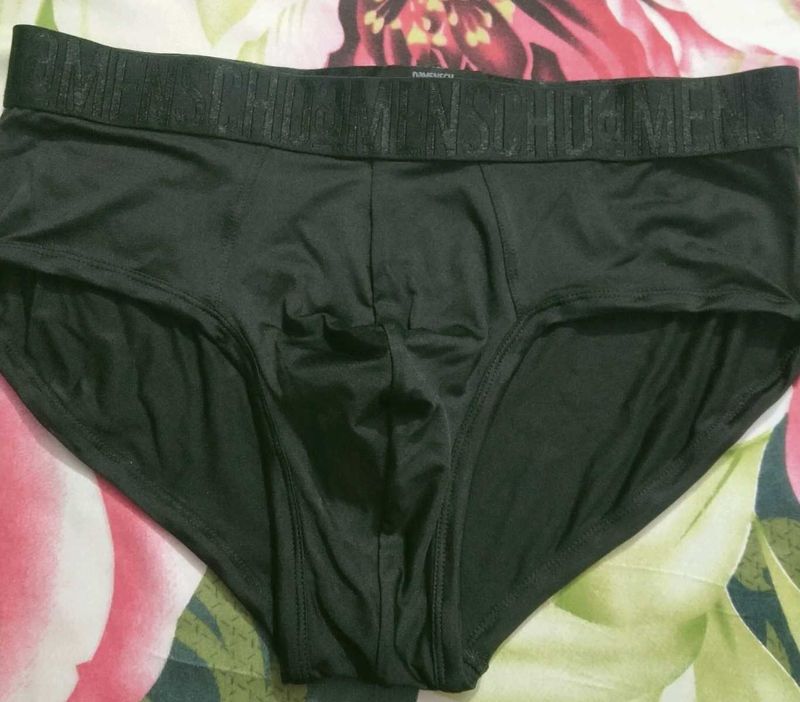 Men's Black Damensch L size brief.