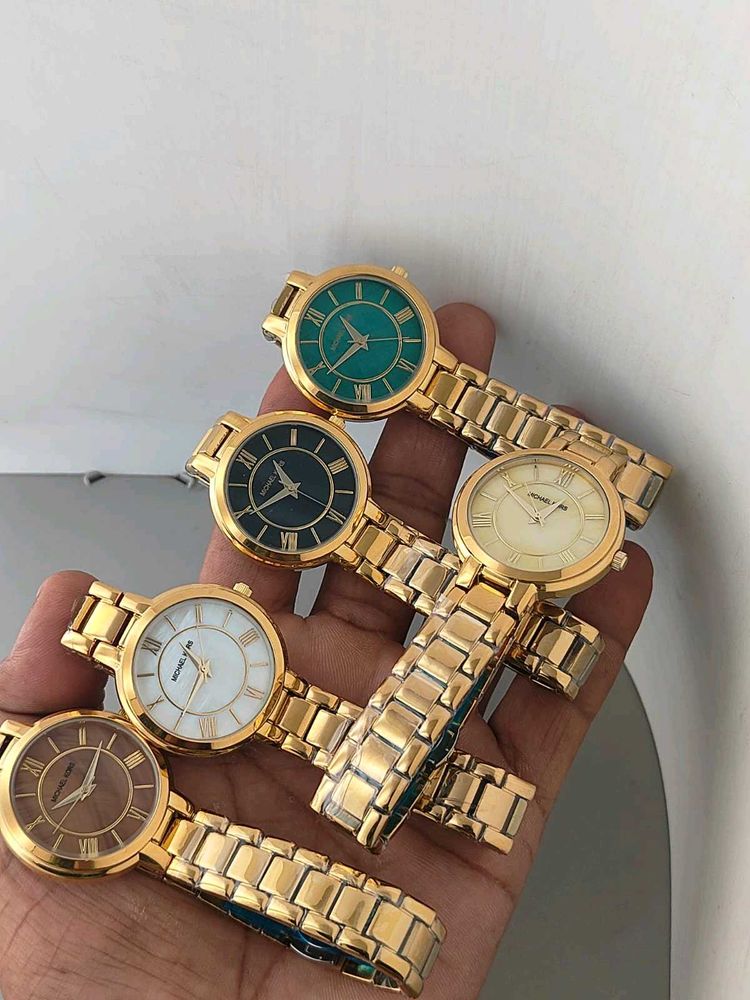 Elegant Gold Tone Ladies Watch