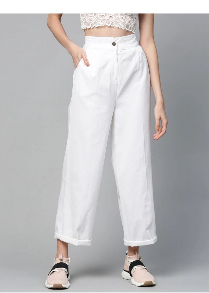 Chic White Wide-Leg Pants