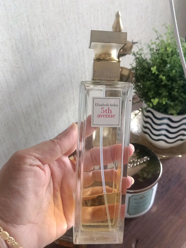 Elizabeth Arden 5th Avenue