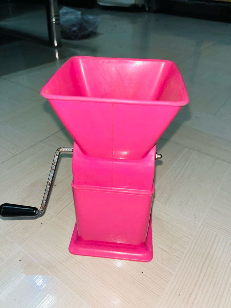 Manual Kitchen Slicer { juice mixer } - Pink
