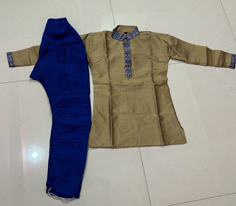 Boys' Kurta Pajama Set - Size Unknown