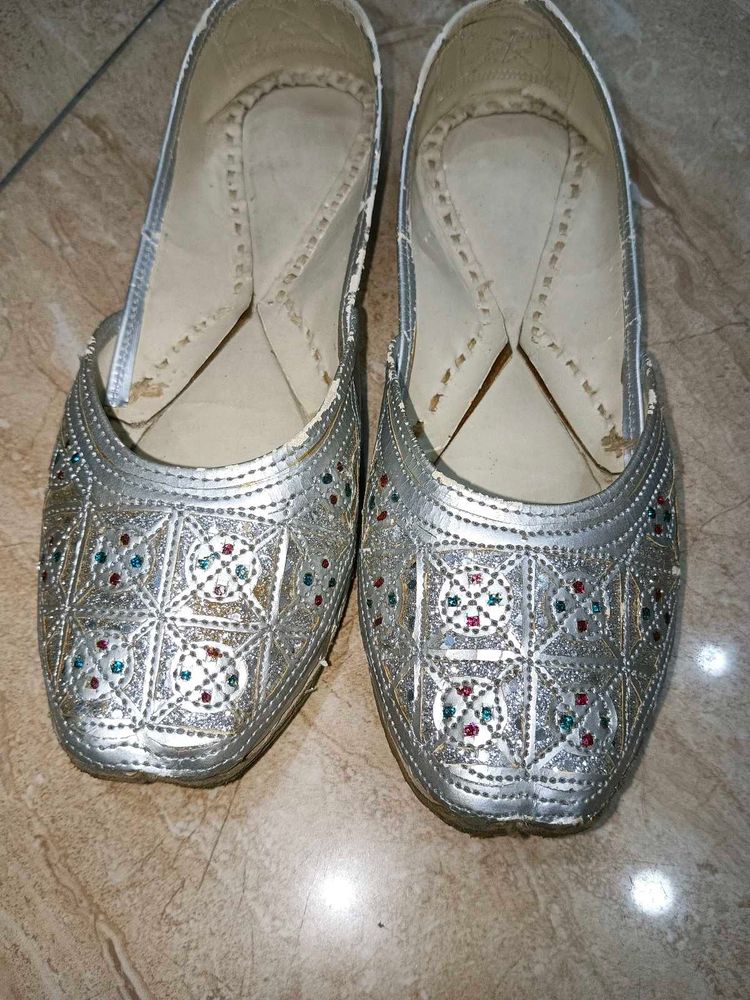 Silver Bellies