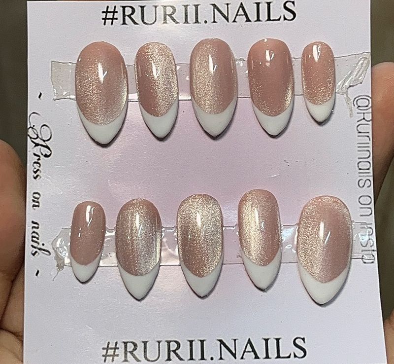French Tip Press On Nails Cat eye