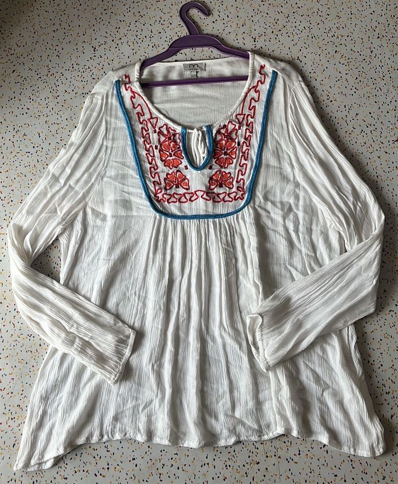 Embroidered White Long Sleeve Top