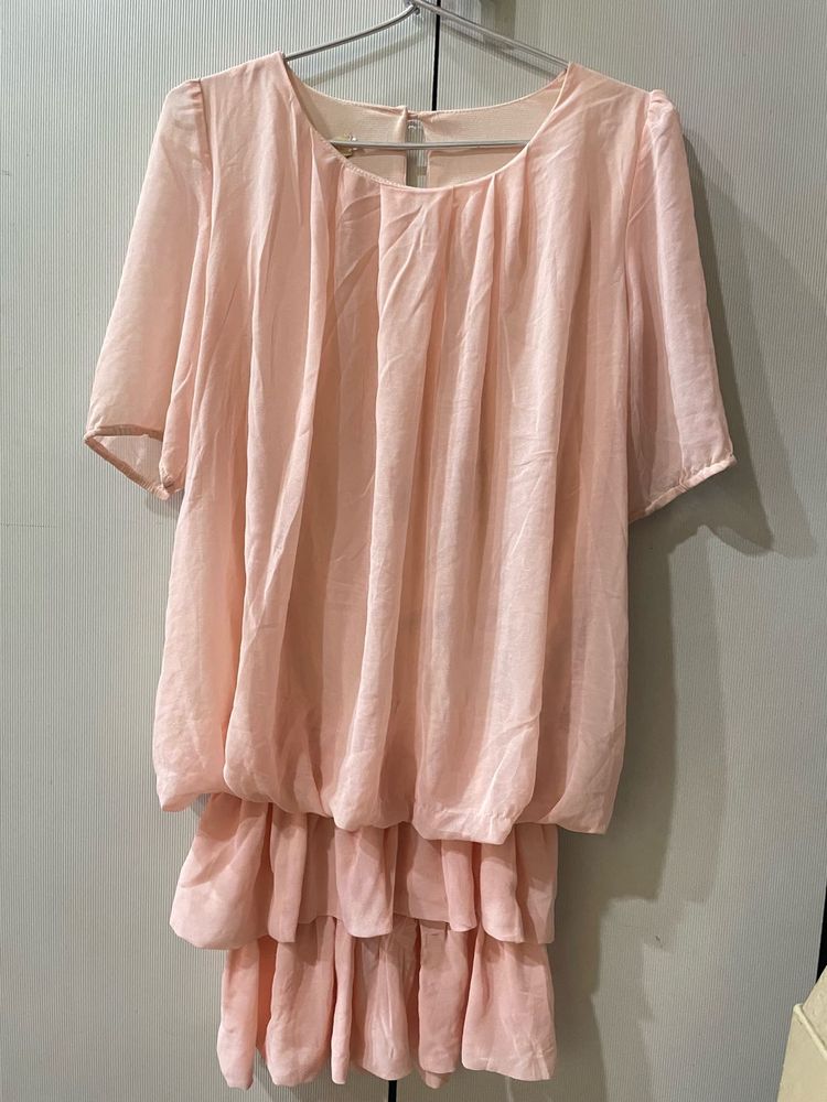 Chic Pink Ruffled Dress