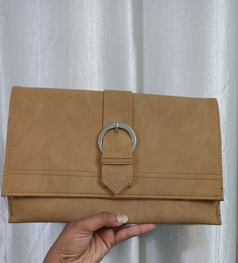 Clutch 👝 Bag