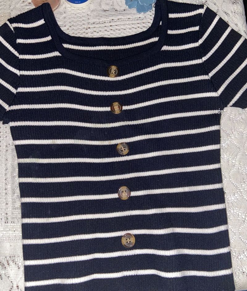 cute striped top